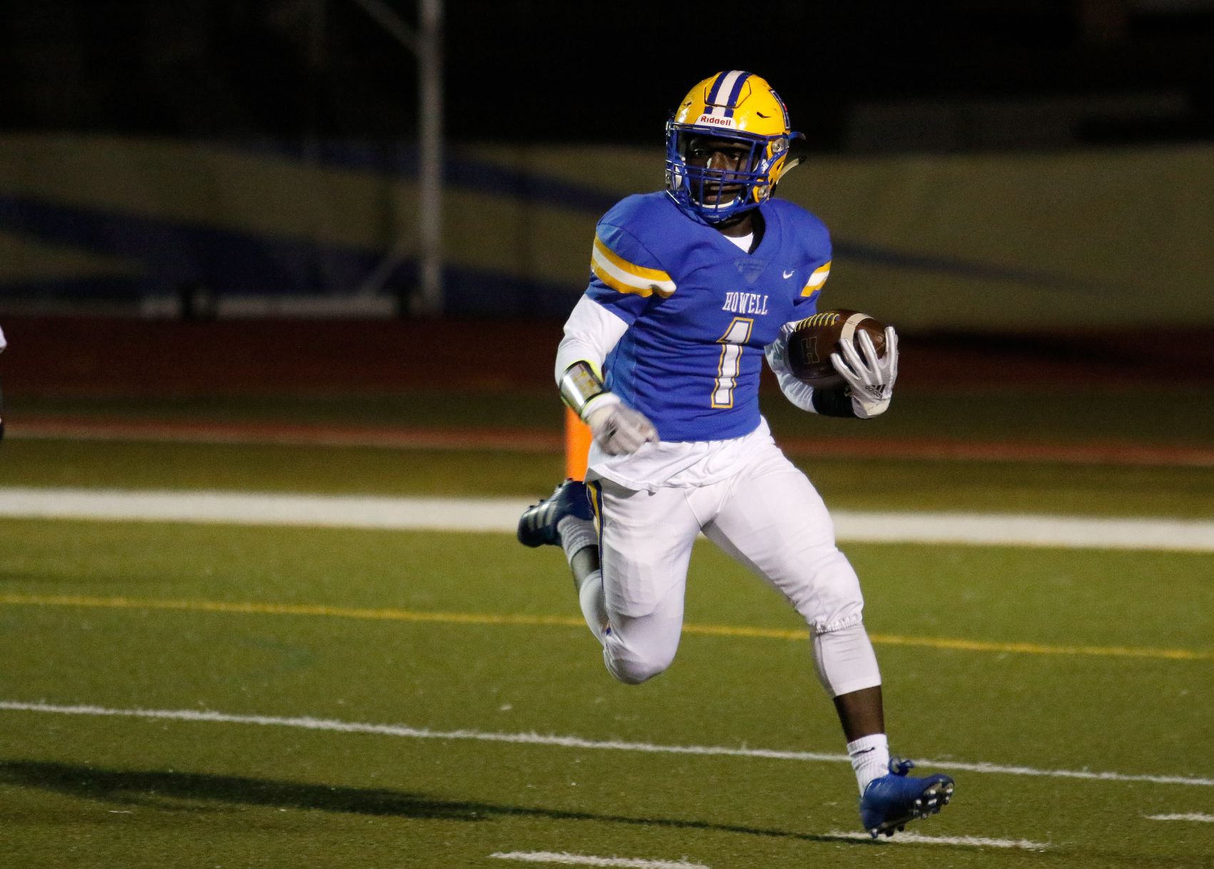 Hazelwood Central at Francis Howell Football